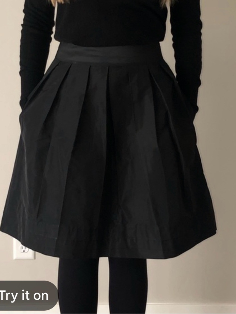 Banana Republic Black Pleated Skirt with Pockets